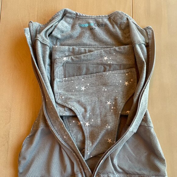 Happiest Baby Sleepea® 5-Second Baby Swaddle, Grey Stars - Size Small (5-12 lbs) - Picture 6 of 7